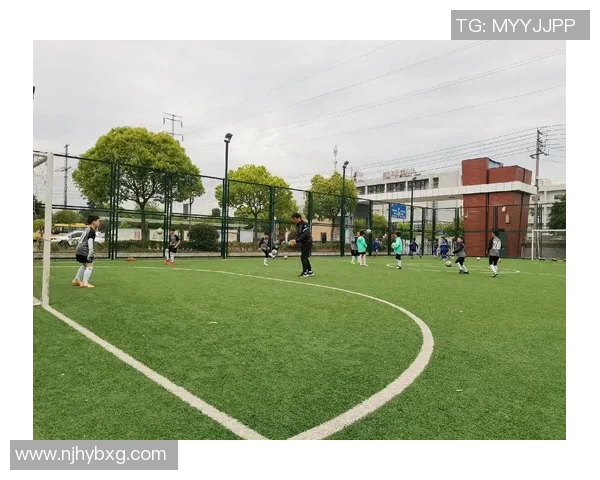 泰州远大足球俱乐部奋勇拼搏展现团队精神助力地方足球发展新篇章